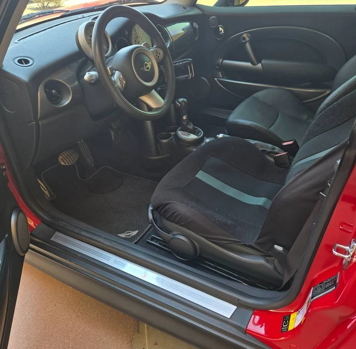 2006 Mini Mini Cooper S 1st Gen - Image 7 of 16