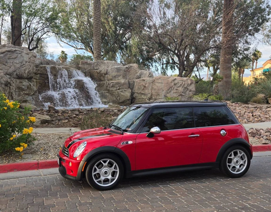 2006 Mini Mini Cooper S 1st Gen - Image 2 of 16