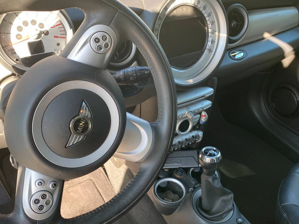 2007 Mini Mini 2nd Gen - Image 11 of 18