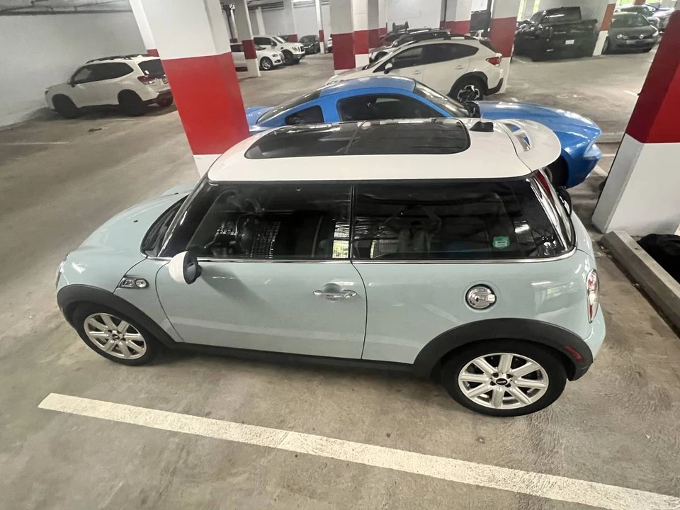 2013 Mini Coupe & Roadster - Image 4 of 11