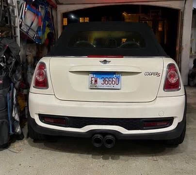 2015 Mini Mini 3rd Gen - Image 3 of 5