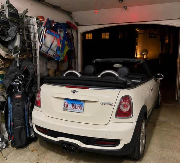 2015 Mini Mini 3rd Gen - Image 2 of 5