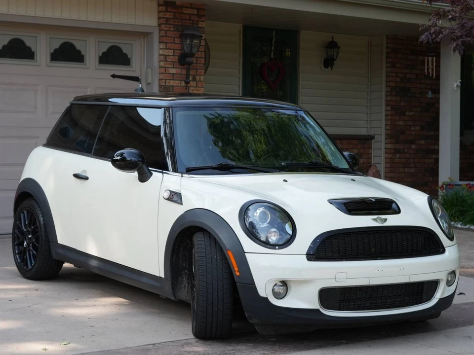 2009 Mini Mini 2nd Gen - Image 11 of 17