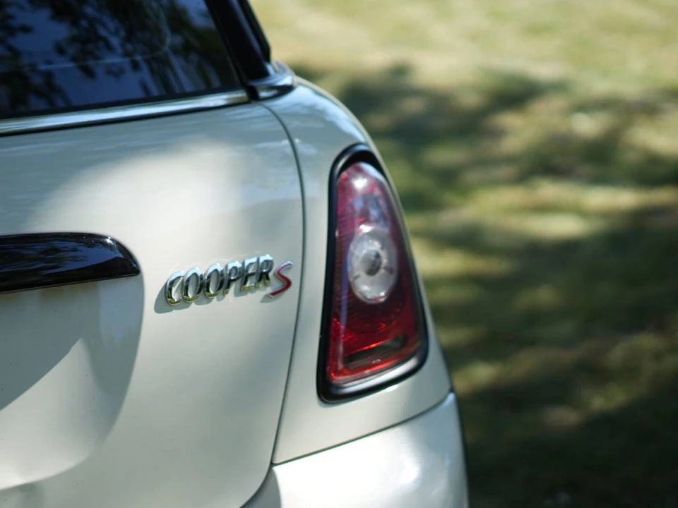 2009 Mini Mini 2nd Gen - Image 4 of 17