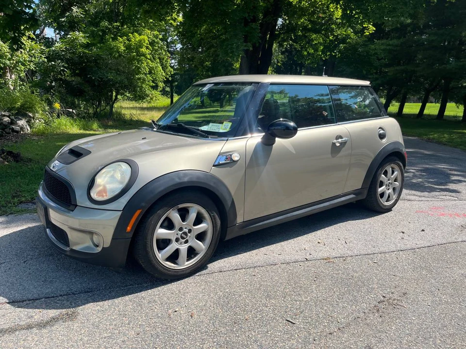 2009 Mini Mini 2nd Gen - Image 8 of 13