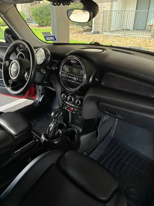 2015 Mini Mini 3rd Gen - Image 9 of 12