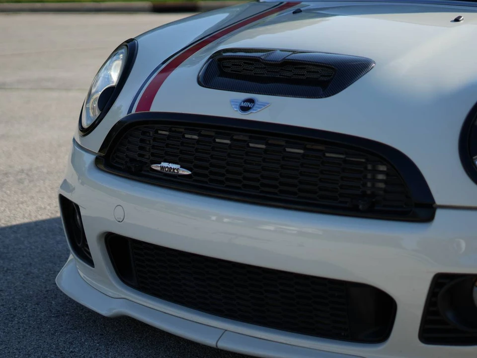 2010 Mini Mini 2nd Gen - Image 3 of 11