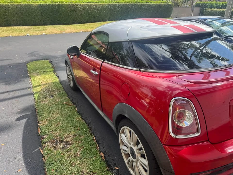 Mini Coupe & Roadster - Image 3 of 6