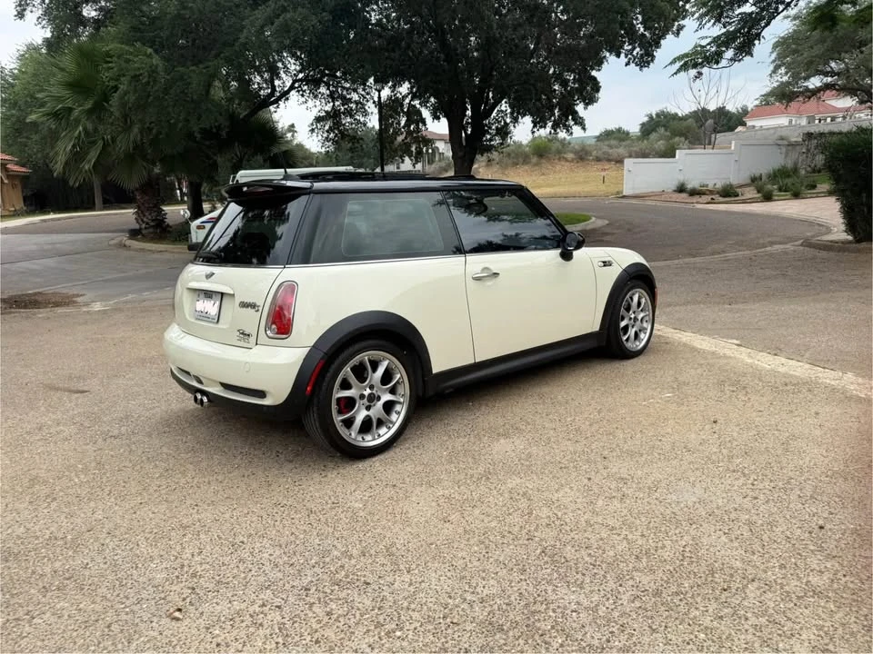 Mini Mini Cooper S 1st Gen - Image 3 of 10