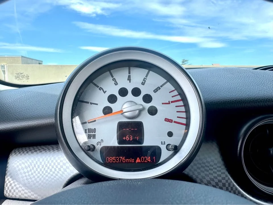 Mini Mini Cooper S 1st Gen - Image 6 of 10
