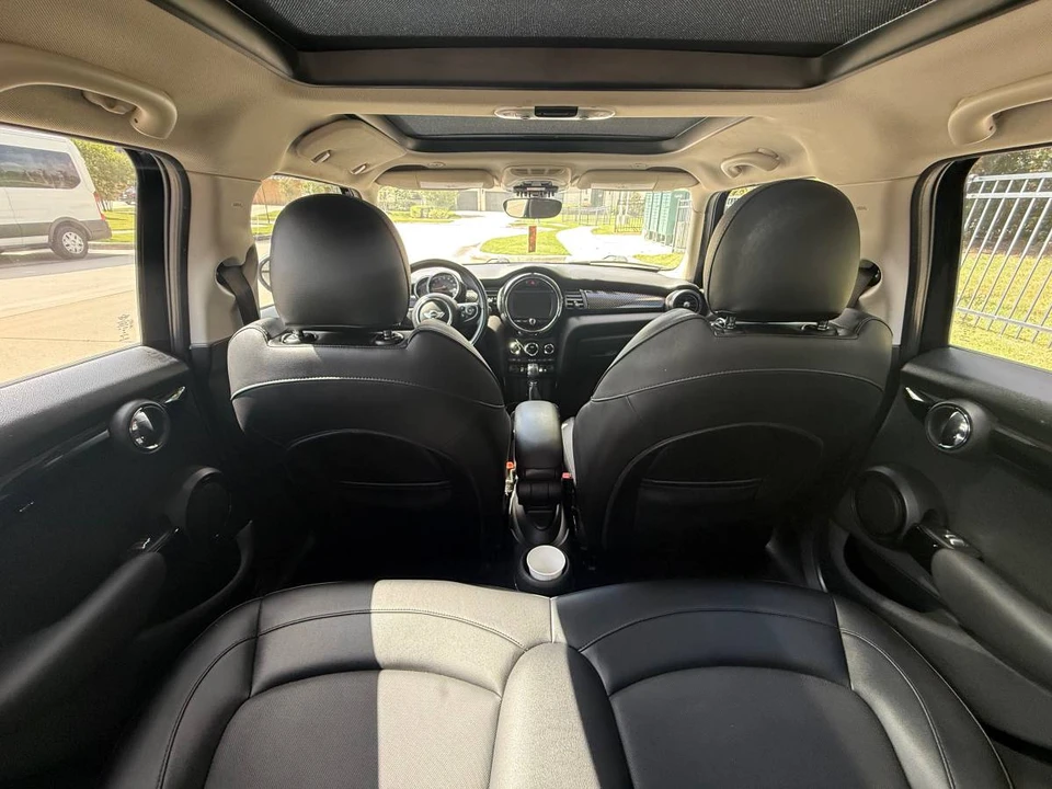 2017 Mini Mini Cooper S 3rd Gen - Image 17 of 23