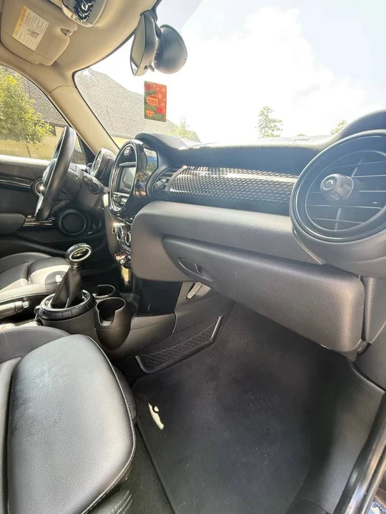 2017 Mini Mini Cooper S 3rd Gen - Image 14 of 23