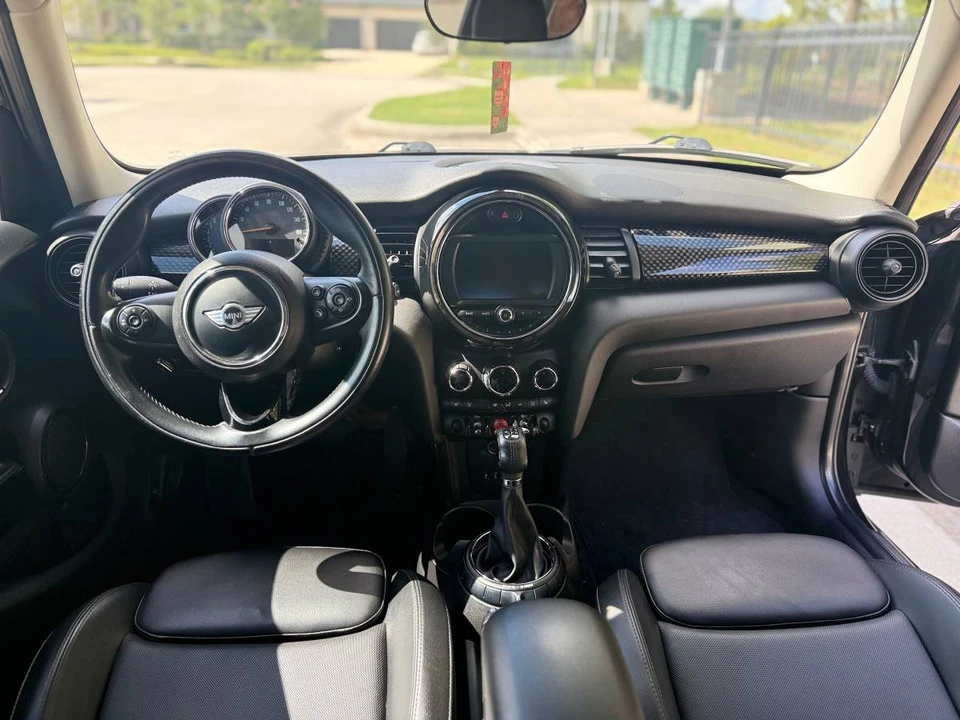 2017 Mini Mini Cooper S 3rd Gen - Image 23 of 23