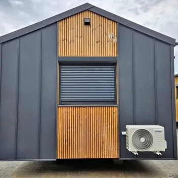 Mini Classic Mini Tiny House on Wheels