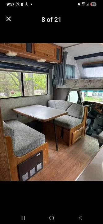 Winnebago - Image 4 of 10