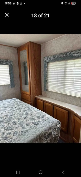 Winnebago - Image 7 of 10