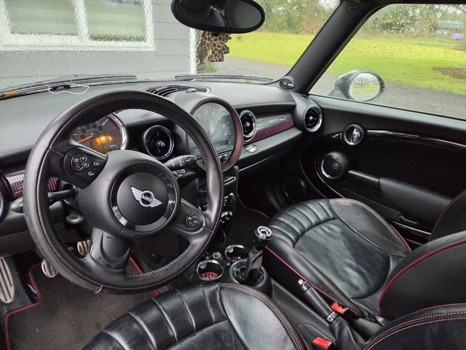2012 Mini Clubman 1st Gen - Image 19 of 19