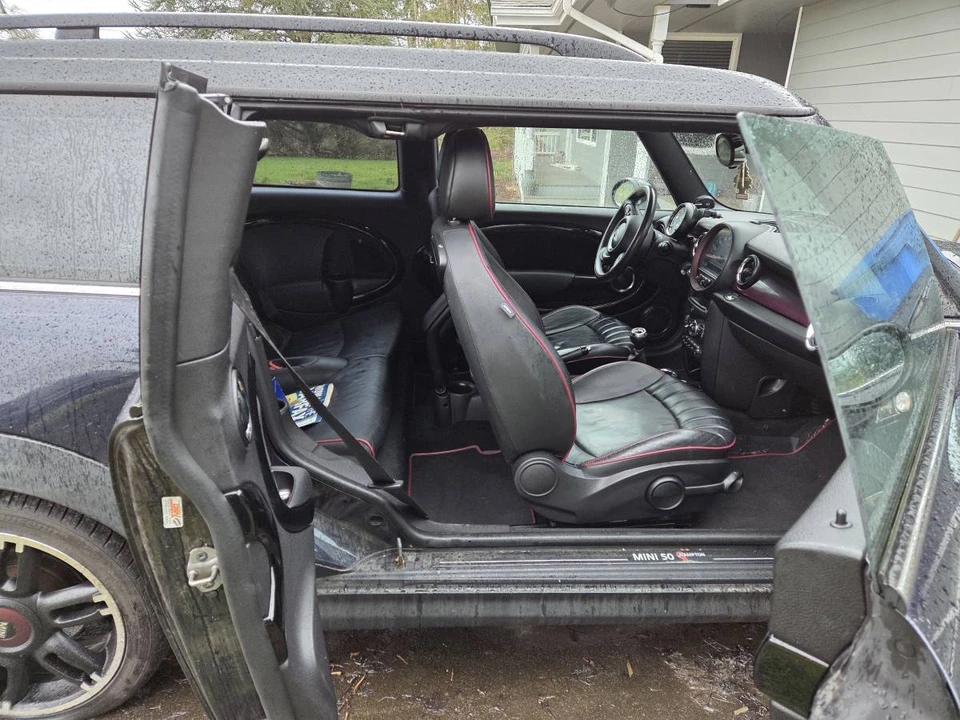 2012 Mini Clubman 1st Gen - Image 15 of 19