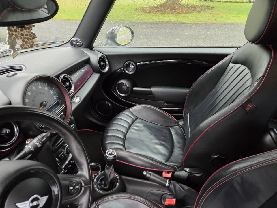 2012 Mini Clubman 1st Gen - Image 18 of 19