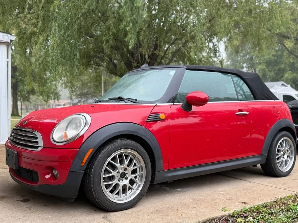 2009 Mini Mini 2nd Gen - Image 2 of 10