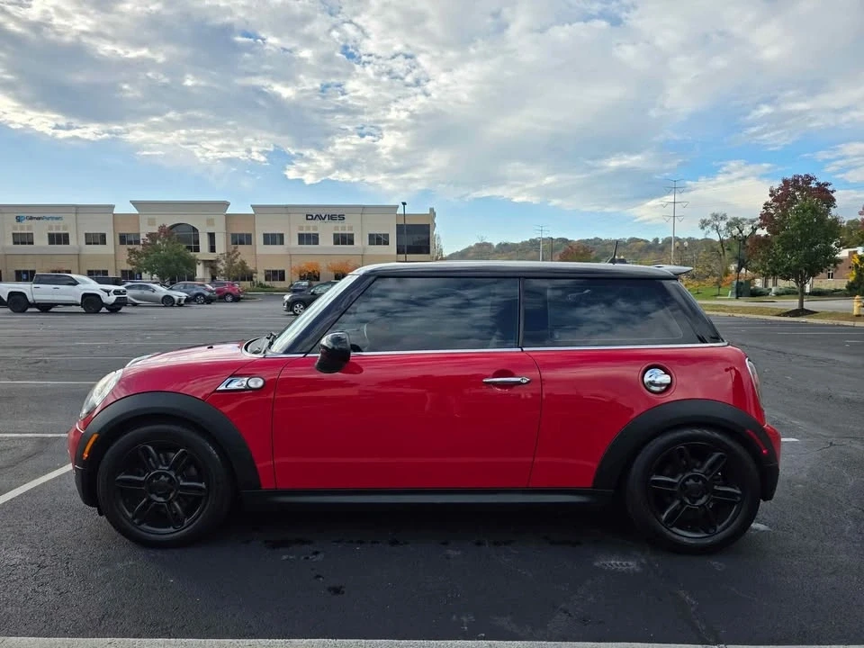 2010 Mini Mini 2nd Gen - Image 5 of 9