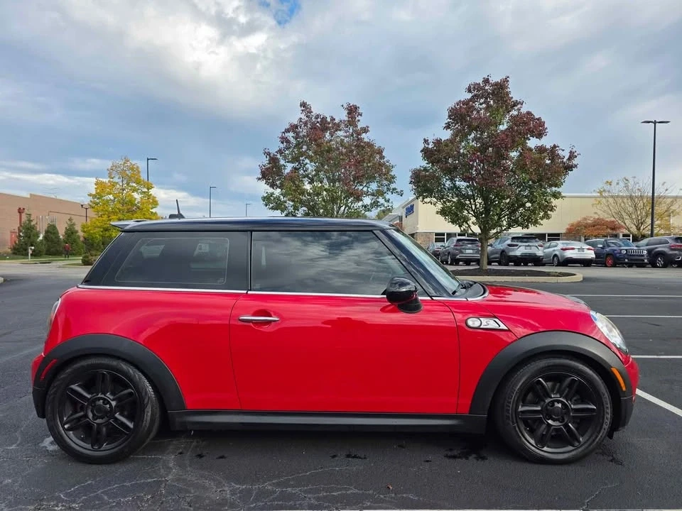2010 Mini Mini 2nd Gen - Image 4 of 9