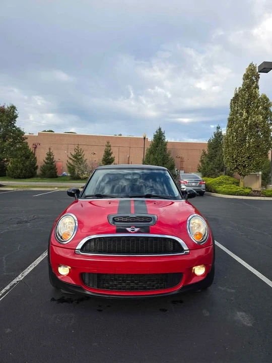 2010 Mini Mini 2nd Gen - Image 6 of 9