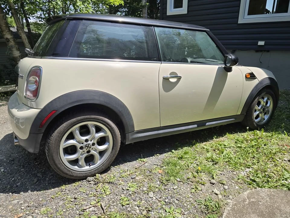 2013 Mini Mini 2nd Gen - Image 5 of 7