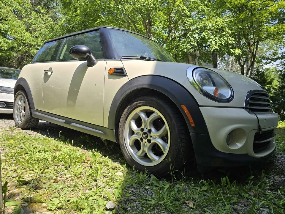 2013 Mini Mini 2nd Gen - Image 6 of 7