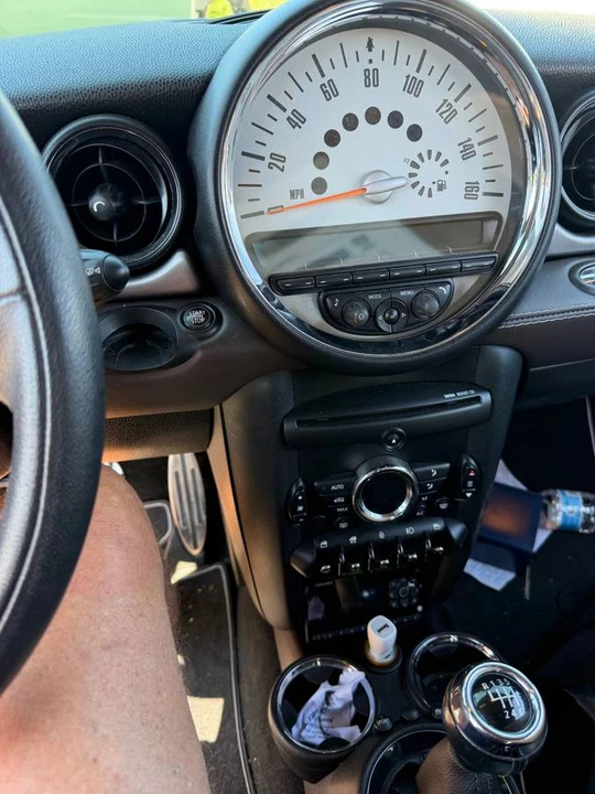 2014 Mini Mini 2nd Gen - Image 11 of 19