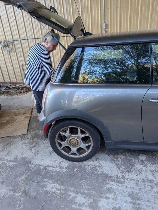 2005 Mini Mini Cooper S 1st Gen - Image 3 of 3