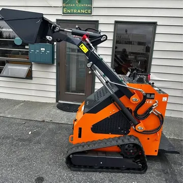 Mini Skid Steer 23 HP