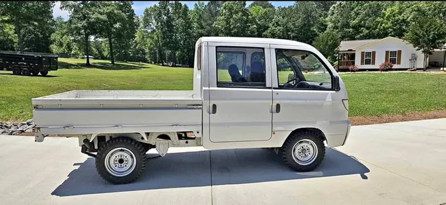 2007 International MXT Mini Truck