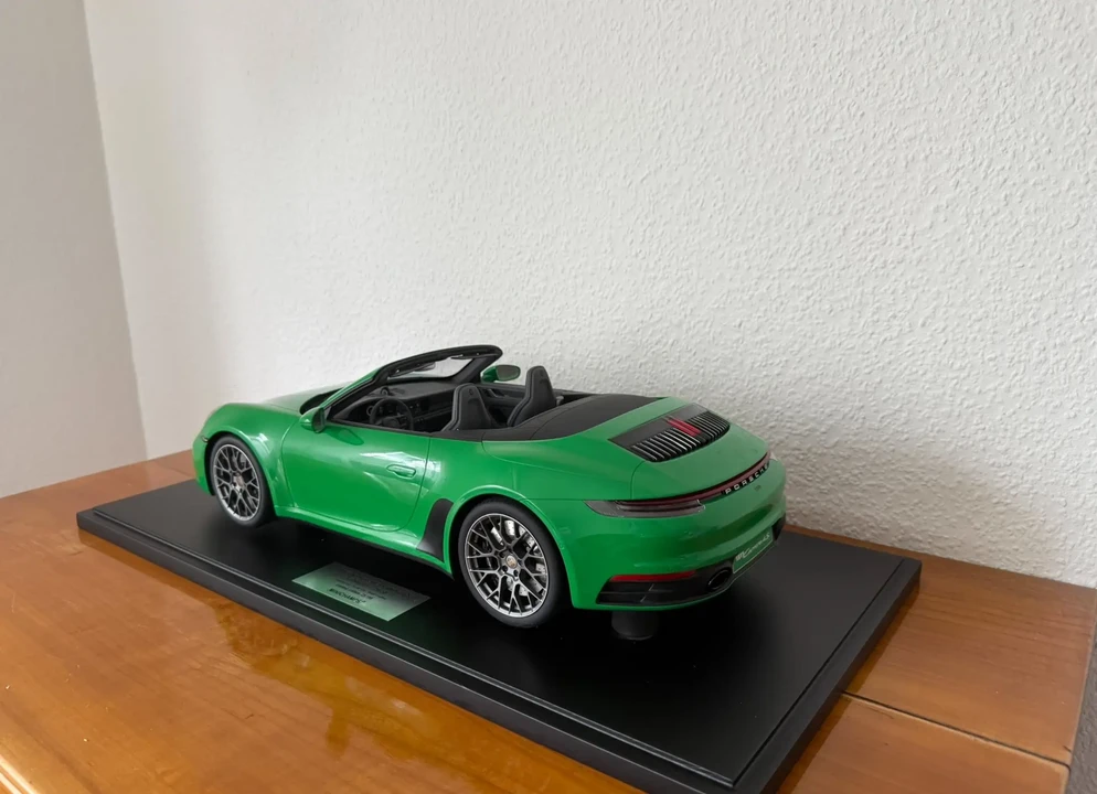 2020 Porsche 992 Carrera 4S - Image 7 of 21