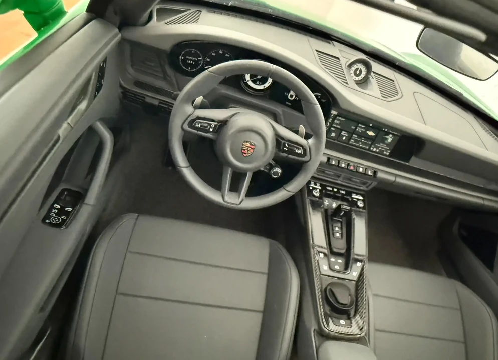 2020 Porsche 992 Carrera 4S - Image 15 of 21