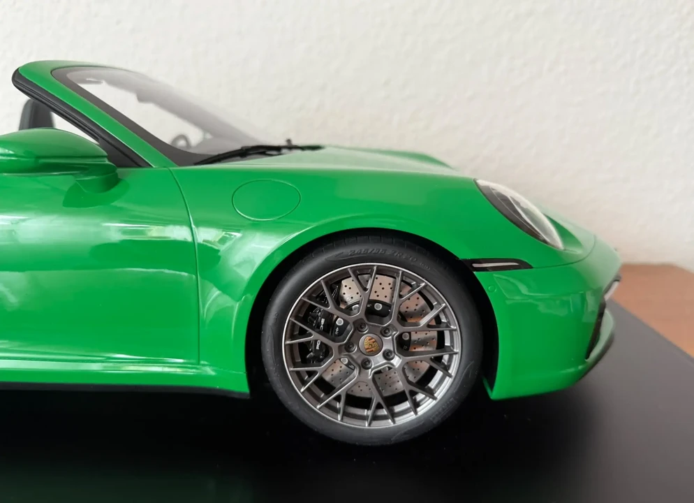 2020 Porsche 992 Carrera 4S - Image 17 of 21
