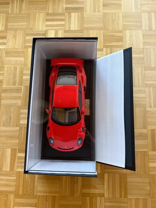 Porsche 991 GT3 RS - Image 3 of 31