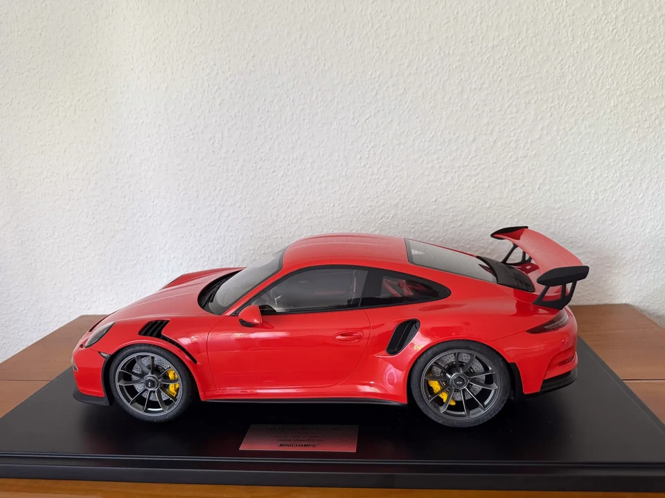 Porsche 991 GT3 RS - Image 6 of 31