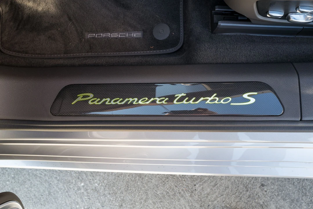 2018 Porsche 971 Panamera Turbo - Image 16 of 20