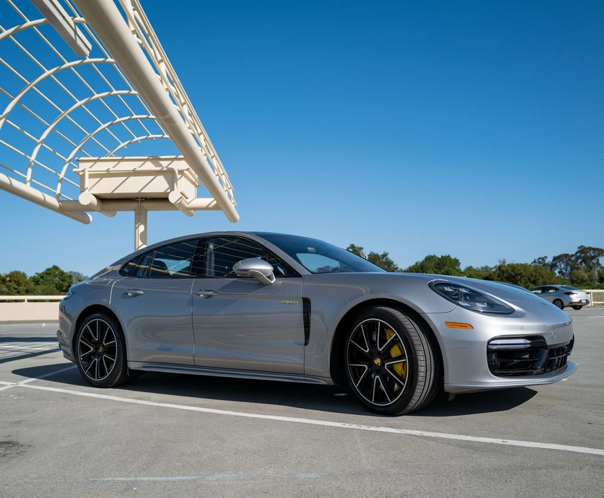 2018 Porsche 971 Panamera Turbo - Image 2 of 20