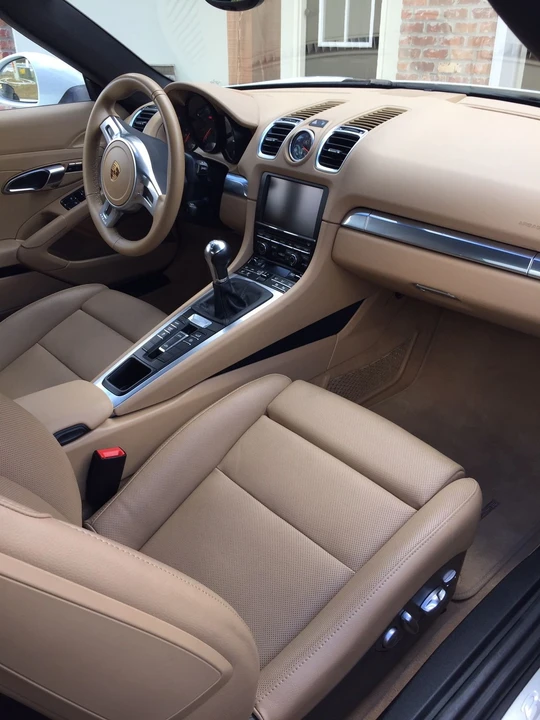 2016 Porsche 981 Boxster - Image 11 of 12
