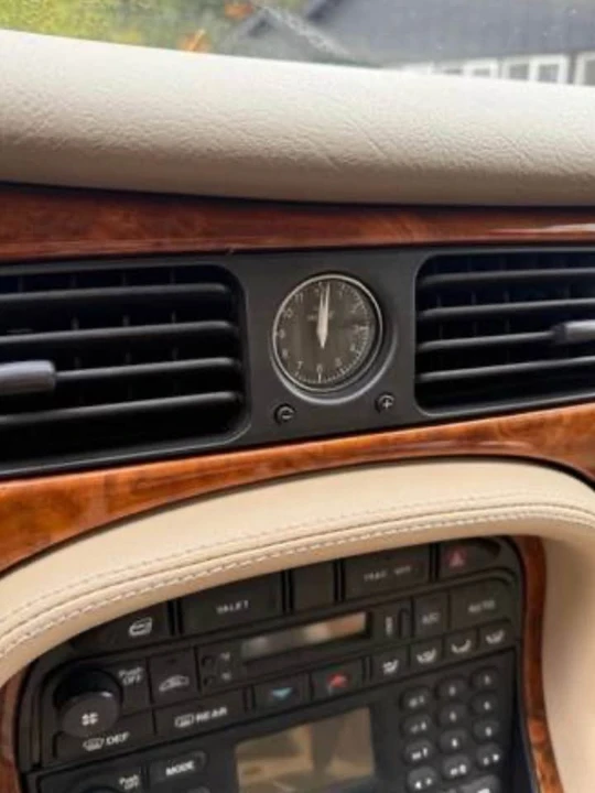 2002 Jaguar X308 XJ - Image 4 of 10