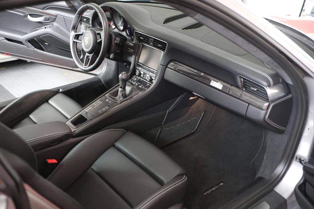 2016 Porsche 991 R - Image 4 of 9