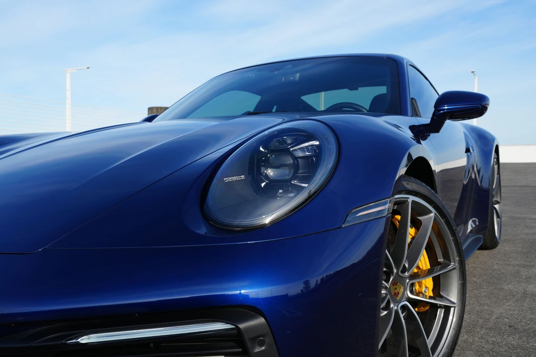 2021 Porsche 992 Carrera 4S - Image 21 of 23