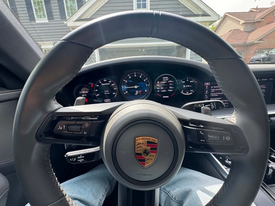 2021 Porsche 992 Carrera - Image 12 of 16