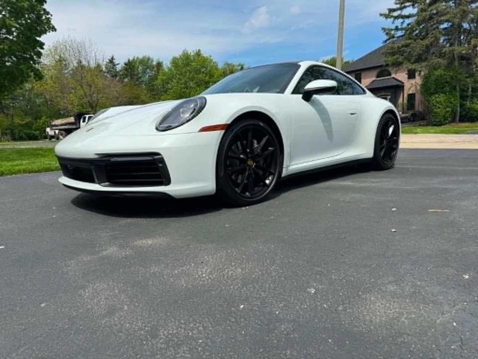 2021 Porsche 992 Carrera - Image 4 of 16