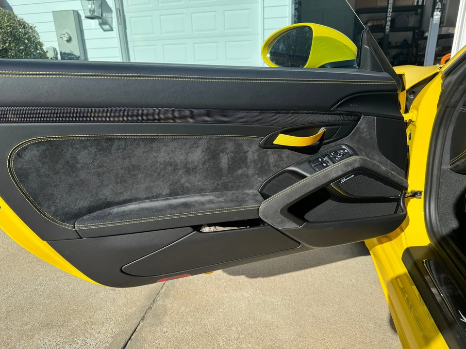 2020 Porsche 718 Boxster Spyder - Image 8 of 15