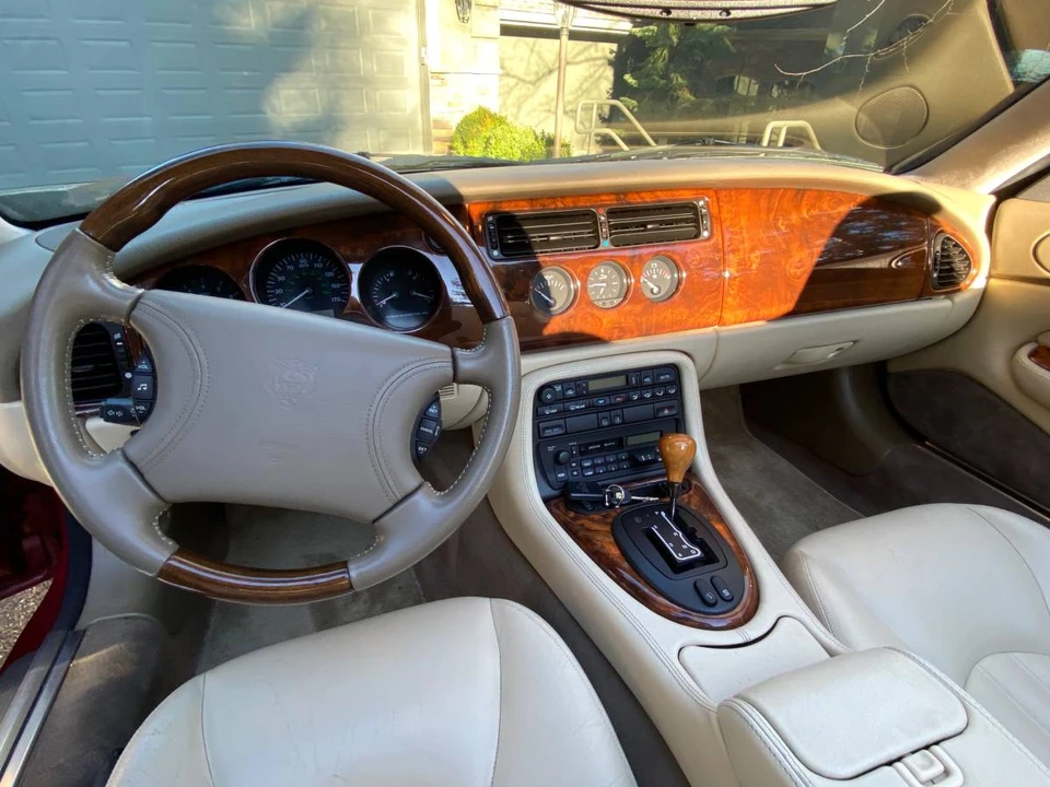 1997 Jaguar X100 XK8 - Image 15 of 22