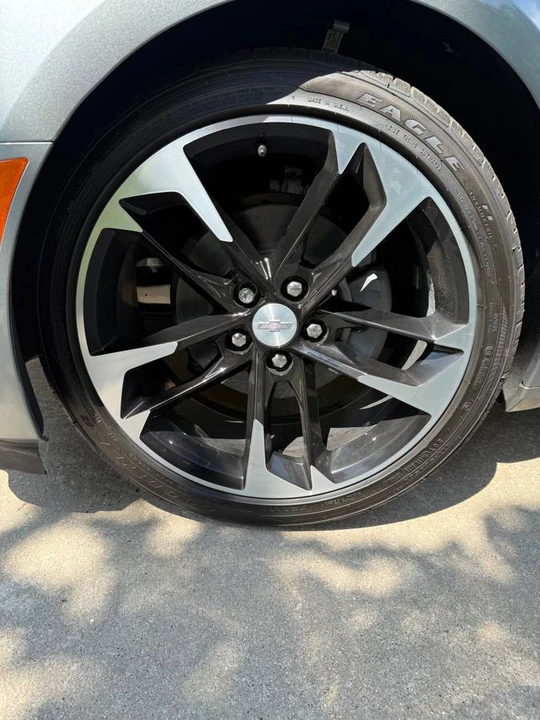 2023 Chevrolet Camaro 6th Gen - Image 7 of 10