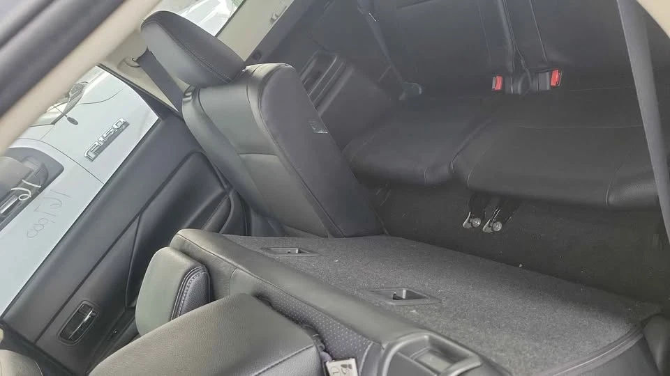 2016 Mitsubishi Outlander - Image 5 of 7